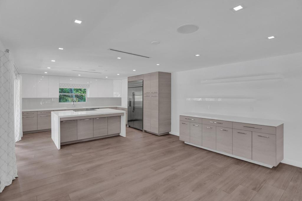 109 Southeast Olive Way Boca Raton, FL 33432 - Photo 11 of 33 DINING ROOM