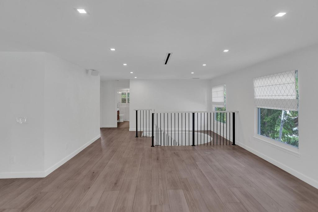 109 Southeast Olive Way Boca Raton, FL 33432 - Photo 7 of 33 GREAT ROOM