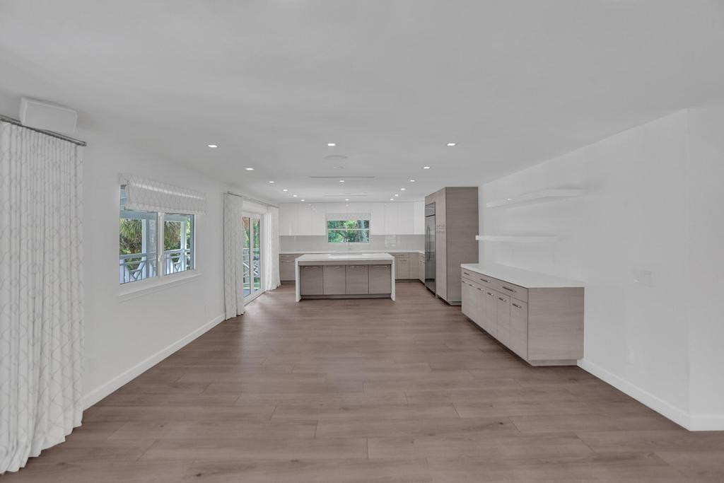 109 Southeast Olive Way Boca Raton, FL 33432 - Photo 10 of 33 GREAT ROOM