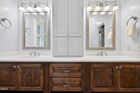 $724,900 | 1017 Wedgeland Drive, Raleigh, NC 27615