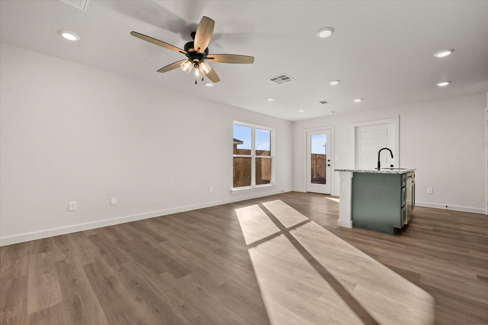 6310 Volney Avenue Lubbock, TX 79407 - Photo 3 of 20 05-6310 Volney_5948