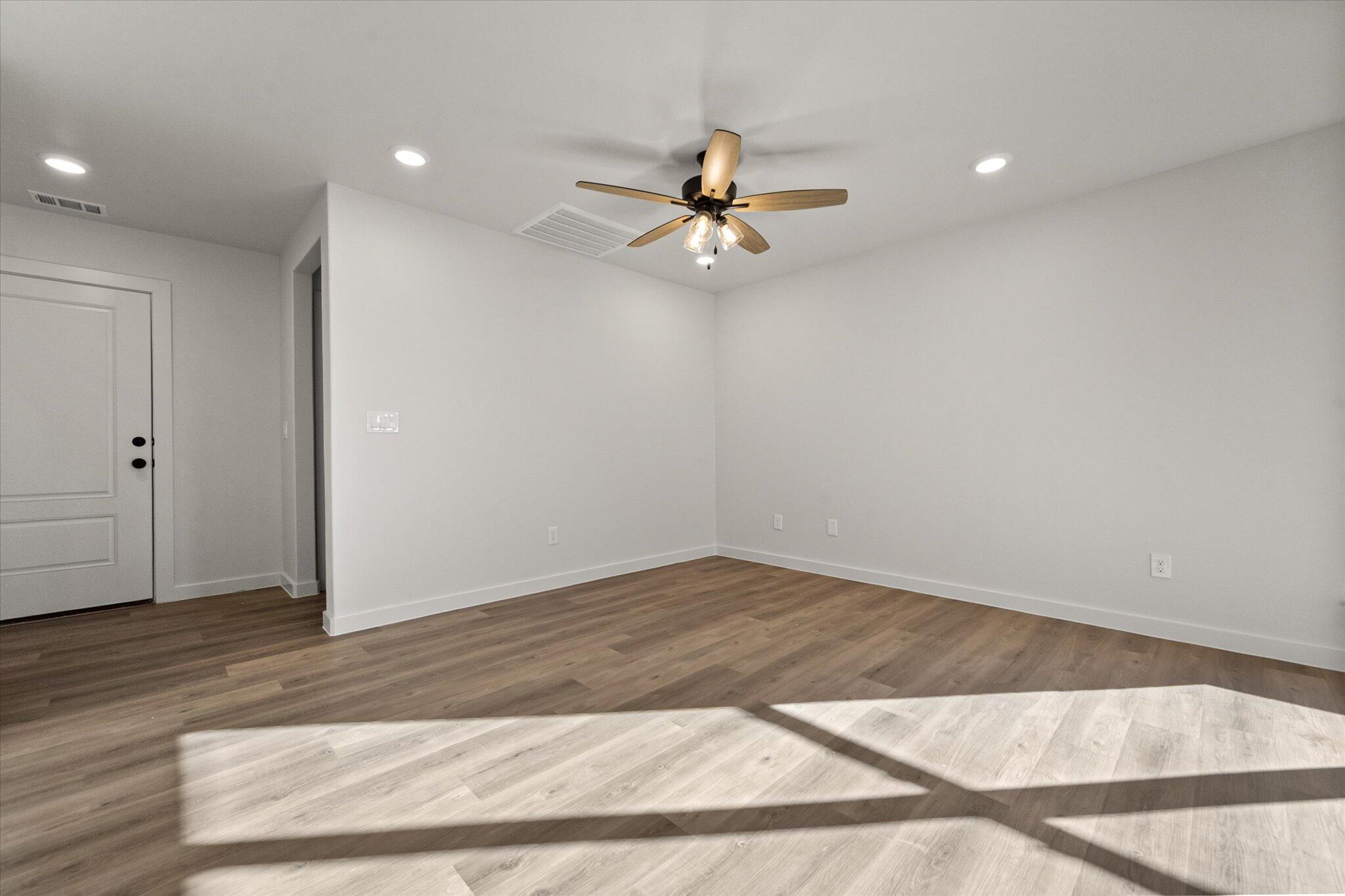 6310 Volney Avenue Lubbock, TX 79407 - Photo 5 of 20 20-6310 Volney_5958