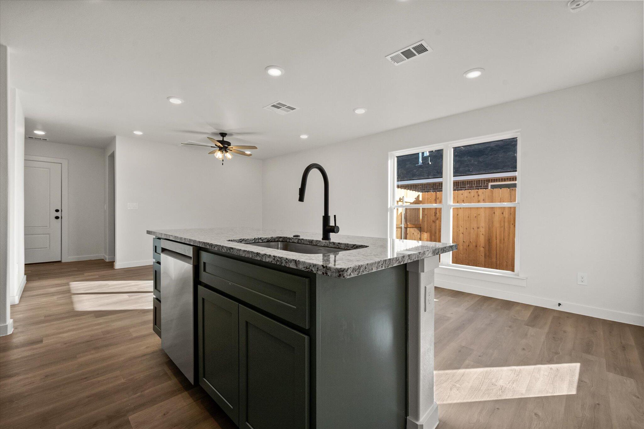 6310 Volney Avenue Lubbock, TX 79407 - Photo 10 of 20 11-6310 Volney_5988