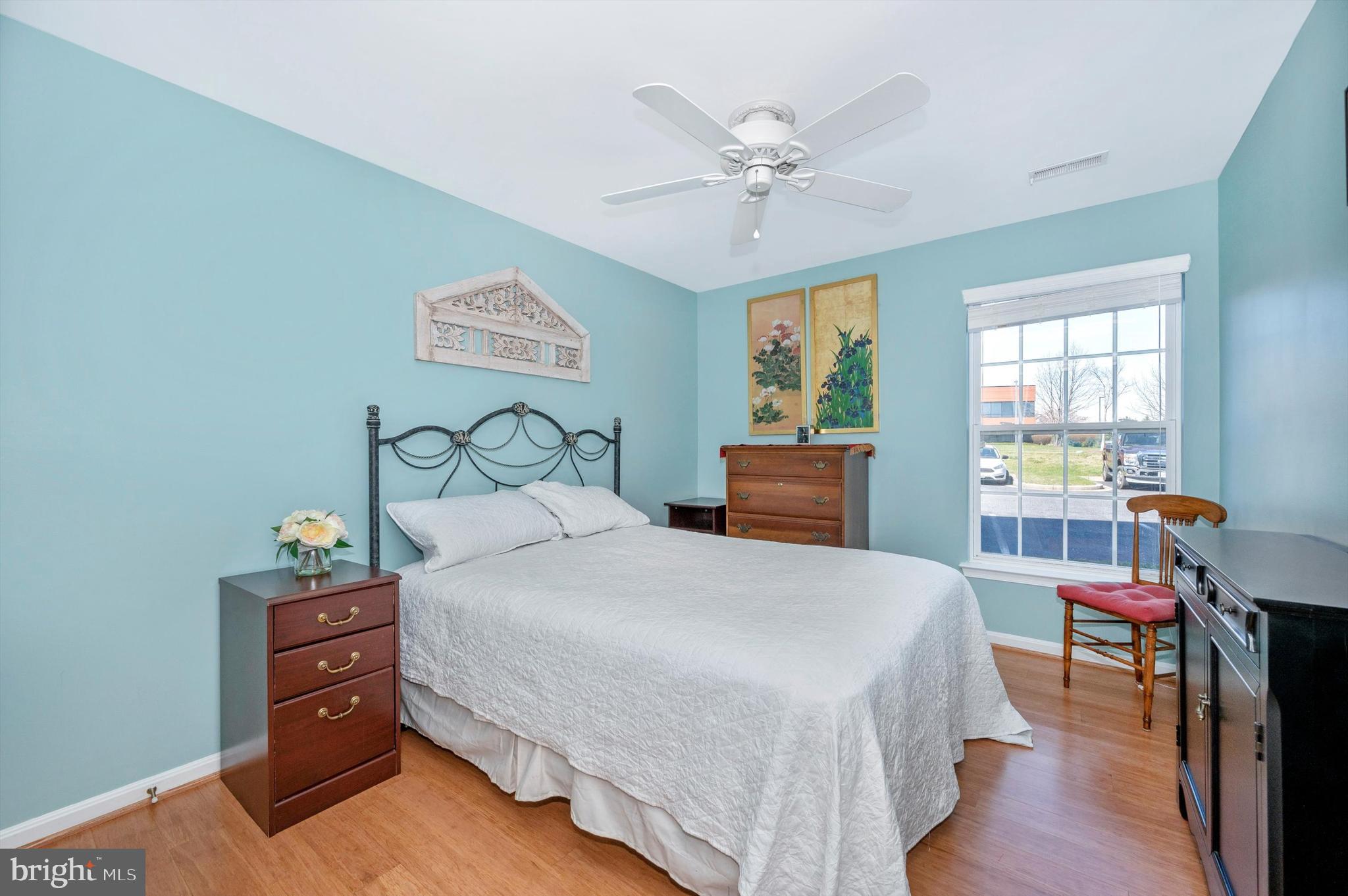 591 Cawley Drive, Unit 11B Frederick, MD 21703 - Photo 21 of 28 Bedroom 2