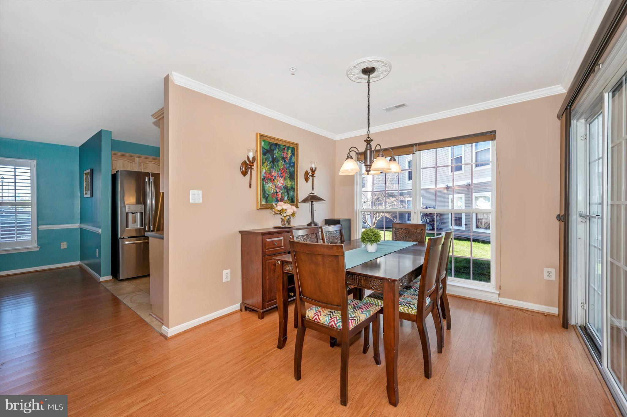 591 Cawley Drive, Unit 11B Frederick, MD 21703 - Photo 8 of 28 Dining room