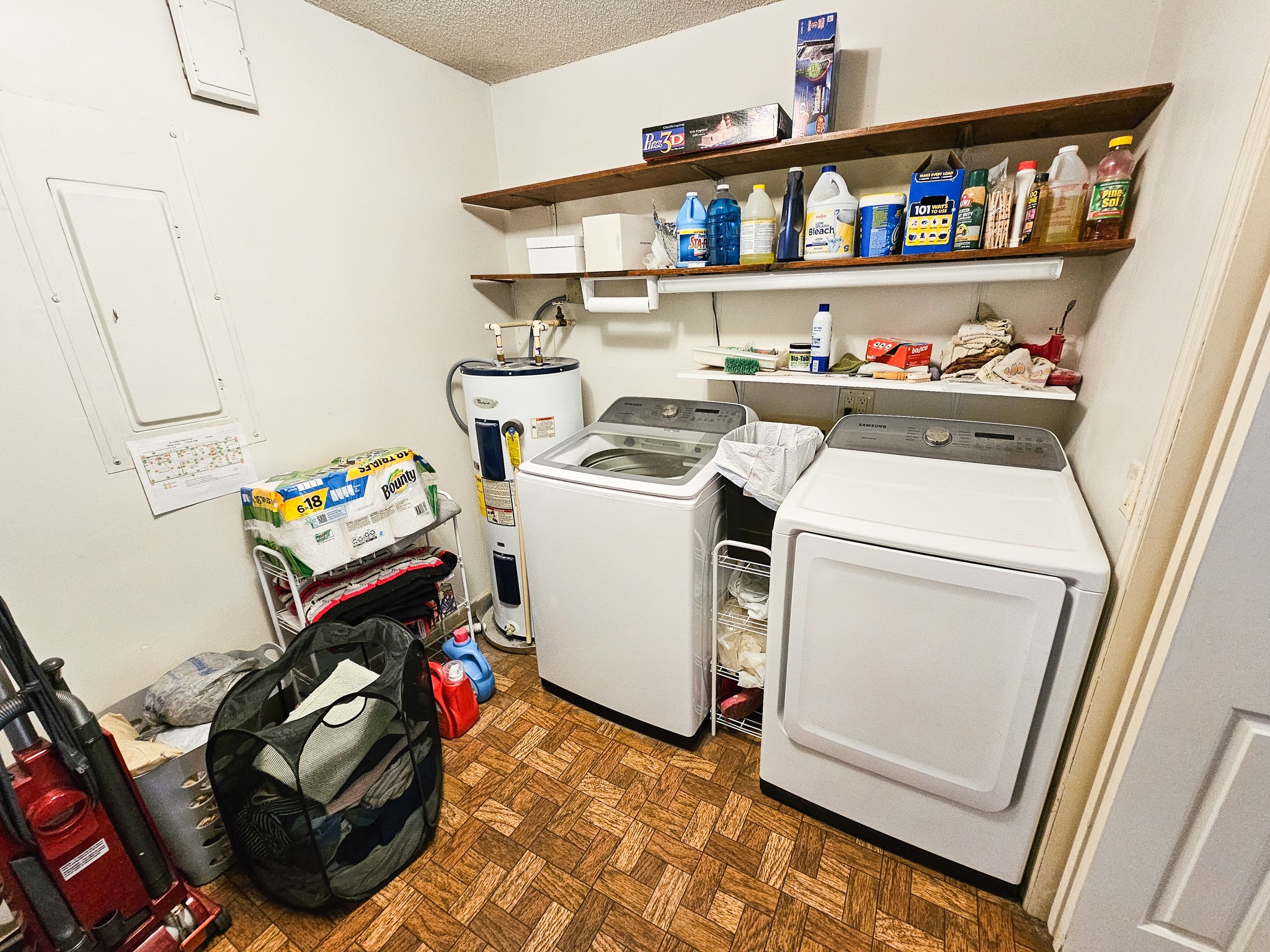 810 Rabbit Branch Road Shelbyville, TN 37160 - Photo 20 of 43 a utility room with dryer and washer