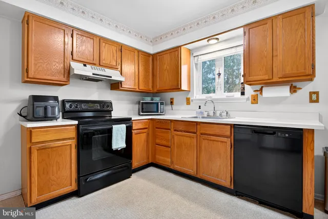 $469,900 | 980 Crimson Lane, Pottstown, PA 19464