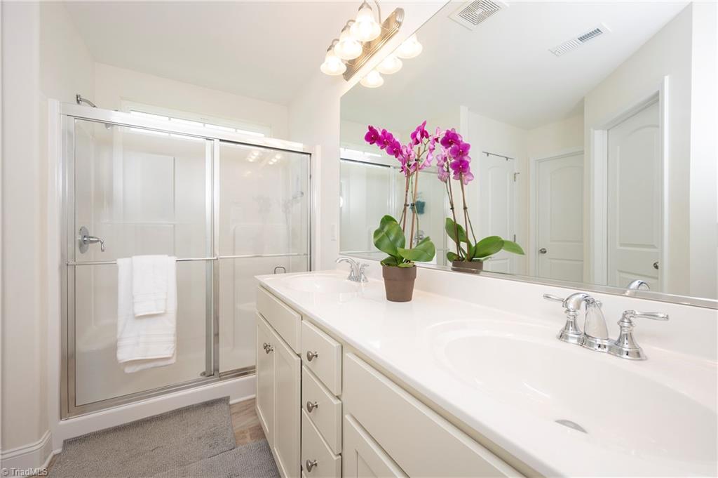 475 Thompson Road Graham, NC 27253 - Photo 31 of 47 Gallery Image 31