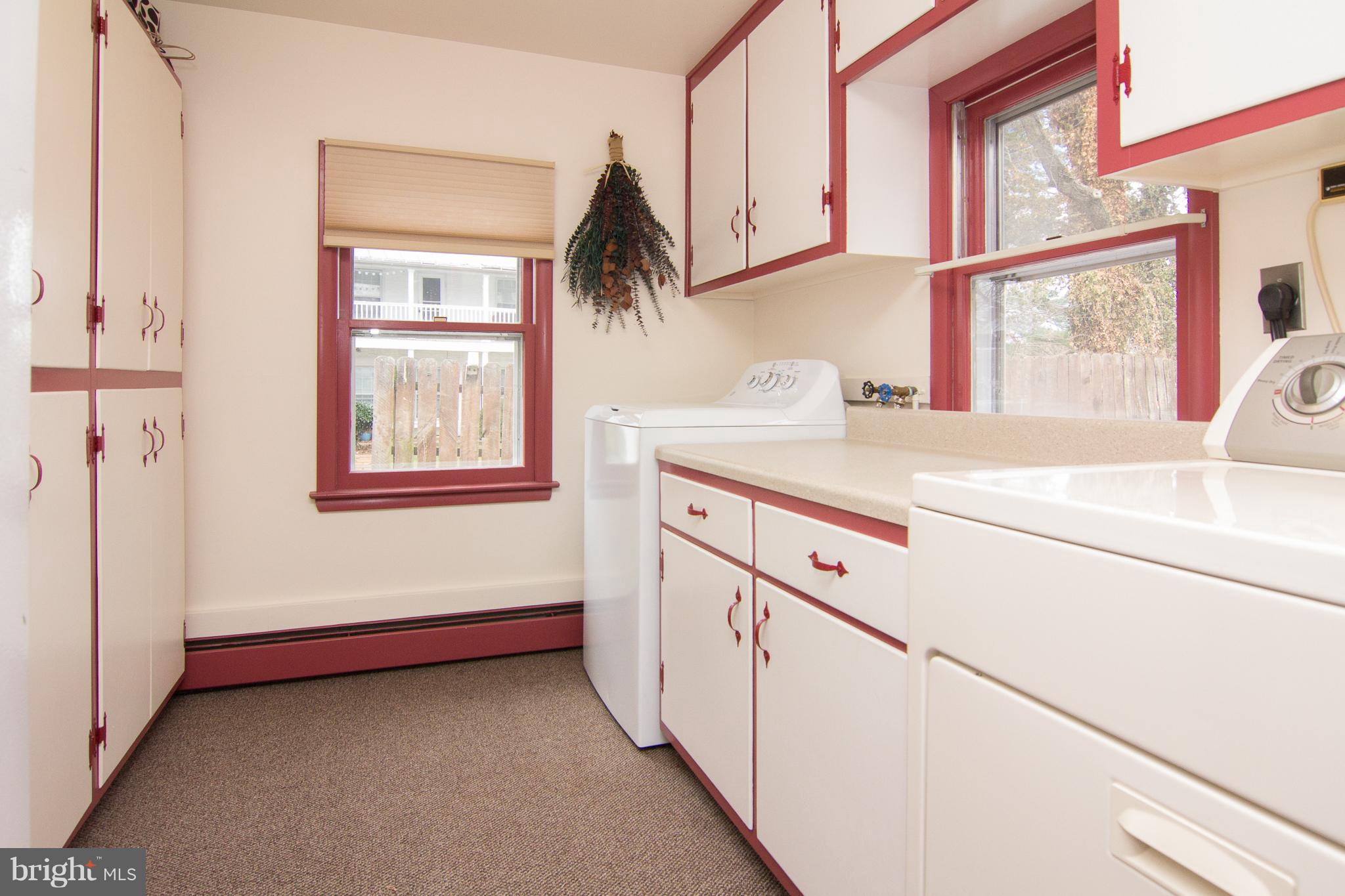 3358 Uniontown Road Westminster, MD 21158 - Photo 15 of 30 a utility room with dryer and washer