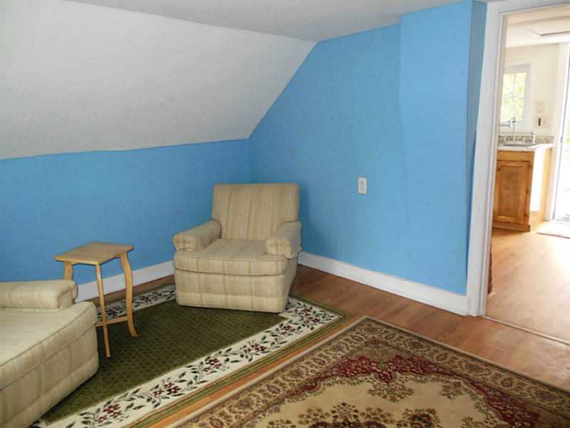 81 Pendar Road, Unit 2 North Kingstown, RI 02852 - Photo 7 of 8 Living Room.