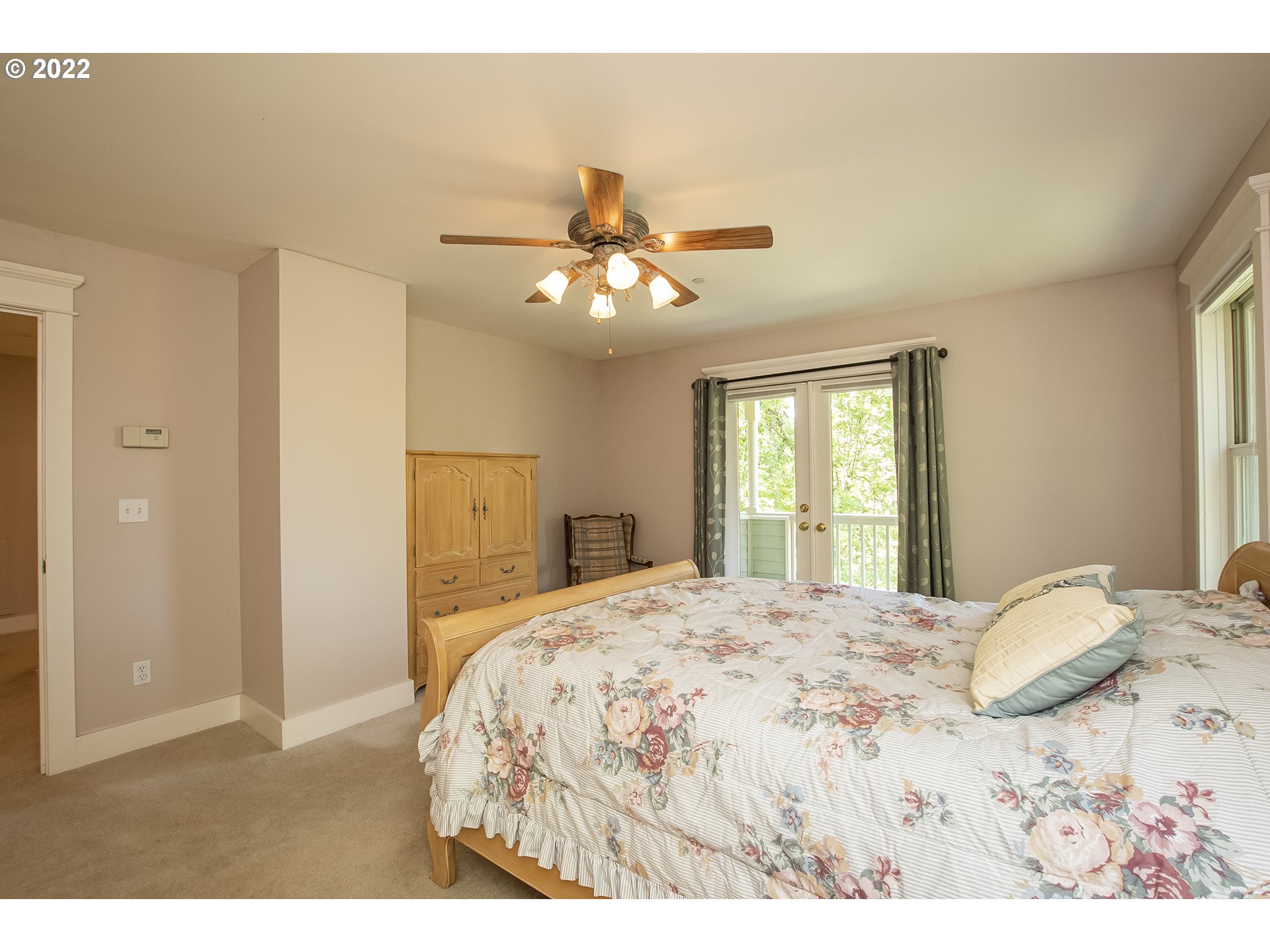 31910 Owl Road Eugene, OR 97405 - Photo 21 of 32 Primary Bedroom