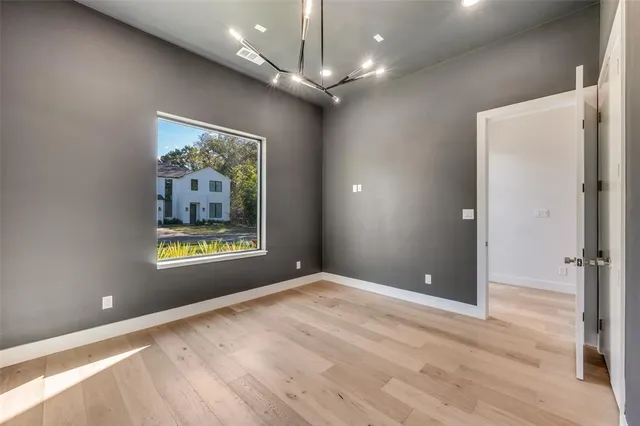 a view of an empty room and window