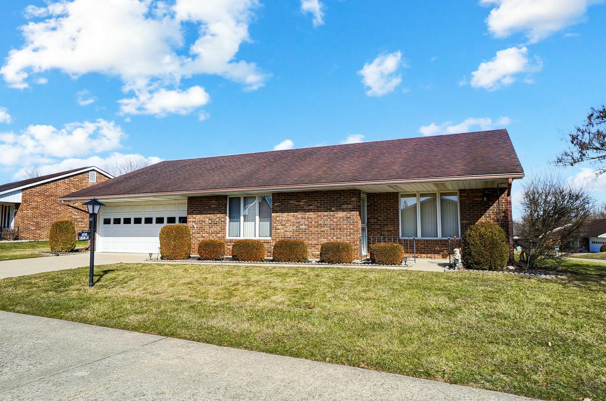 1048 Carson Lane Springfield, OH 45503 - Photo 2 of 32 Gallery Image 2