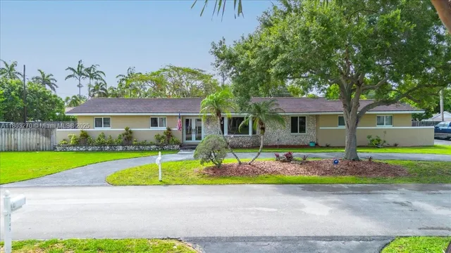 $1,160,000 | 9750 Southwest 143rd Drive, Miami, FL 33176