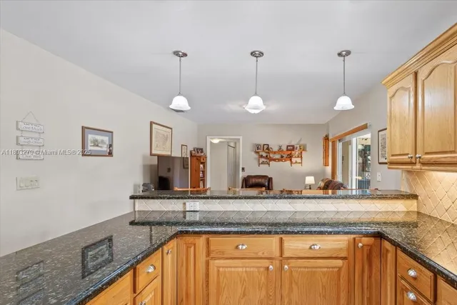 $1,160,000 | 9750 Southwest 143rd Drive, Miami, FL 33176