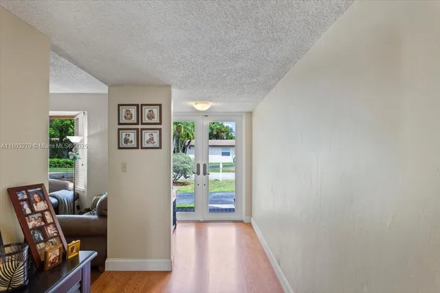 $1,160,000 | 9750 Southwest 143rd Drive, Miami, FL 33176