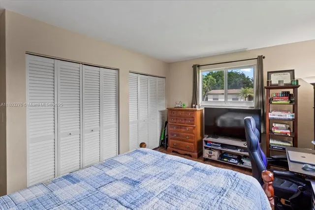 $1,160,000 | 9750 Southwest 143rd Drive, Miami, FL 33176