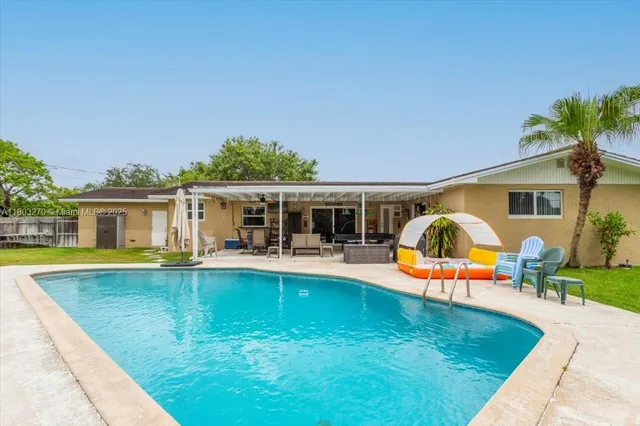 $1,160,000 | 9750 Southwest 143rd Drive, Miami, FL 33176