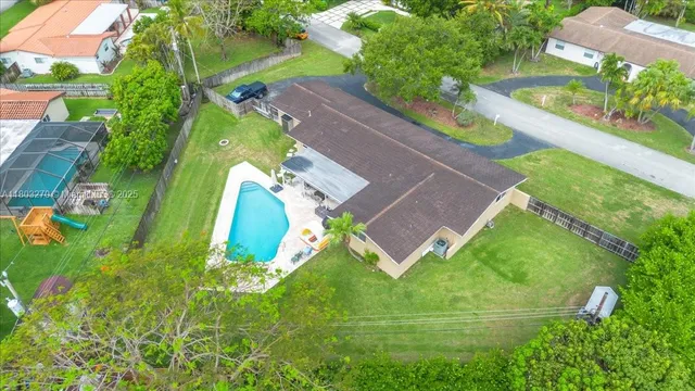 $1,160,000 | 9750 Southwest 143rd Drive, Miami, FL 33176