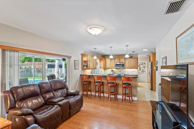 $1,160,000 | 9750 Southwest 143rd Drive, Miami, FL 33176