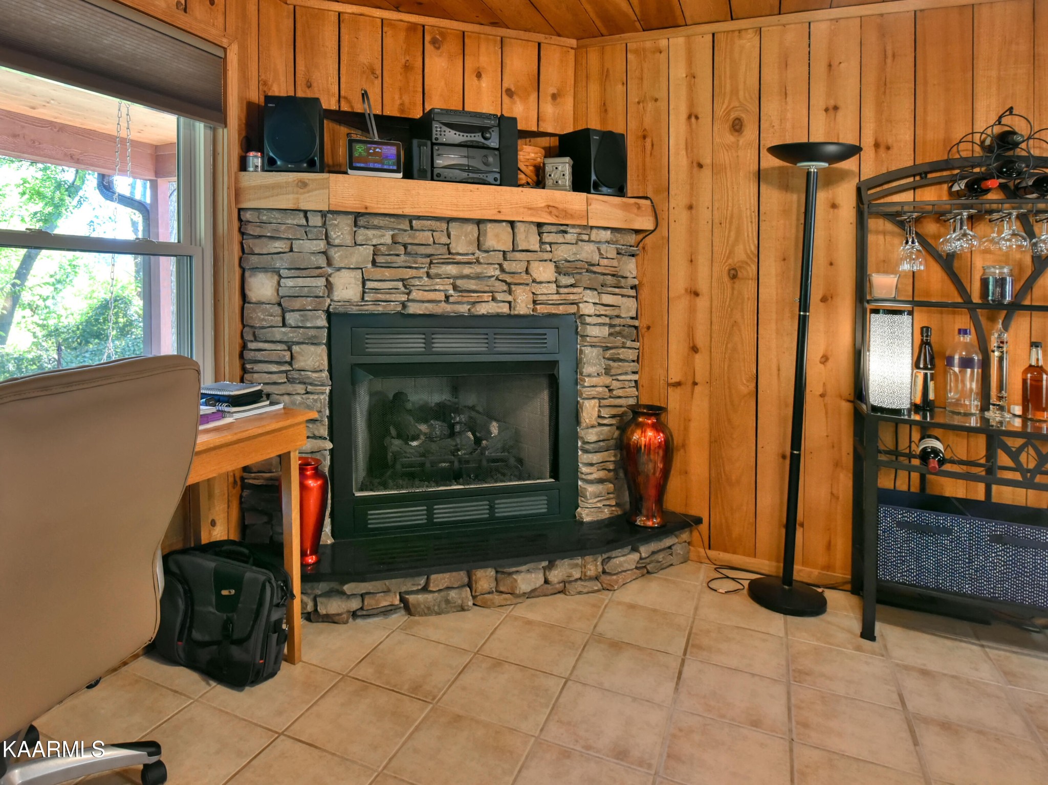 1758 Stinnett Road Sevierville, TN 37876 - Photo 12 of 39 Gallery Image 12