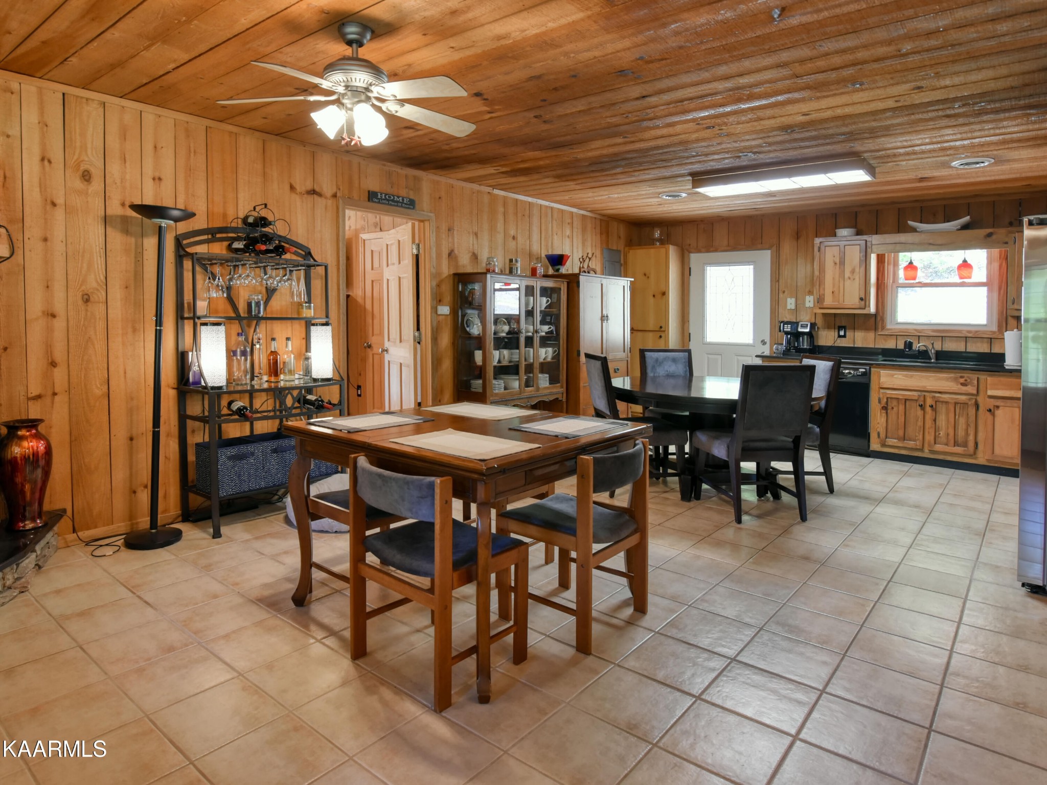 1758 Stinnett Road Sevierville, TN 37876 - Photo 13 of 39 Gallery Image 13