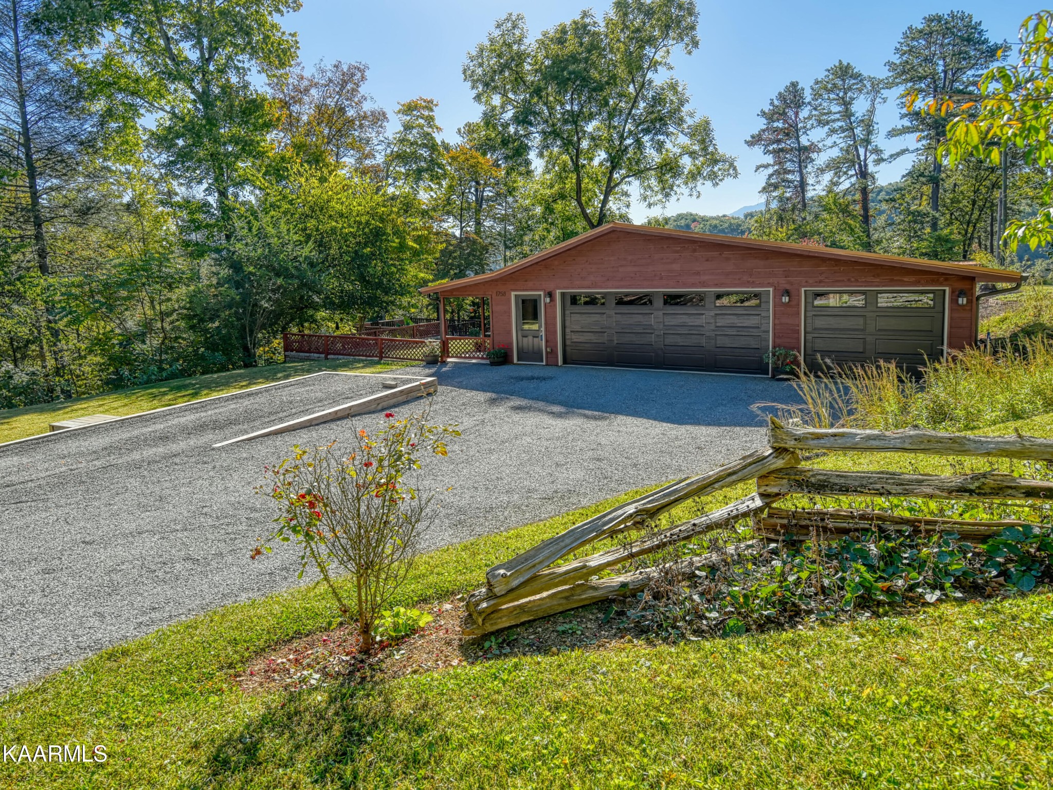 1758 Stinnett Road Sevierville, TN 37876 - Photo 2 of 39 Gallery Image 2