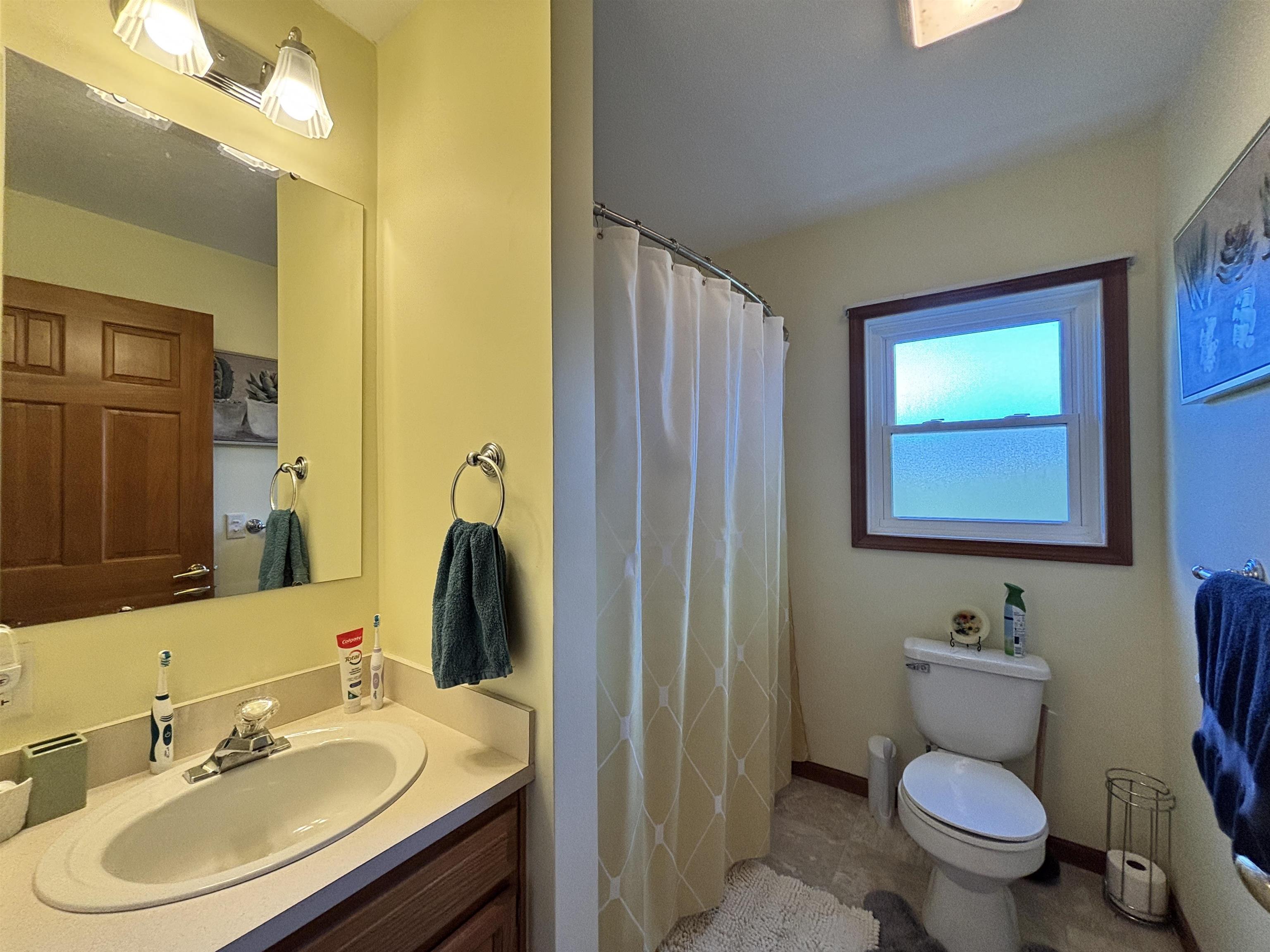 1351 Weiss Road Bay City, MI 48706 - Photo 9 of 17