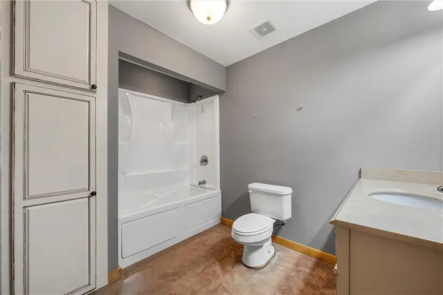 $345,000 | 5730 Leroy Parkway, West, TX 76691