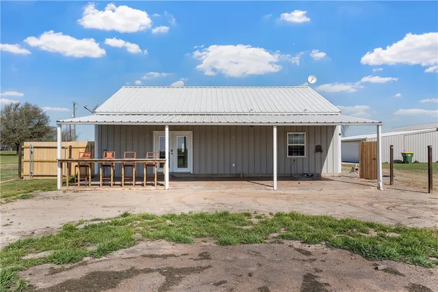 $345,000 | 5730 Leroy Parkway, West, TX 76691