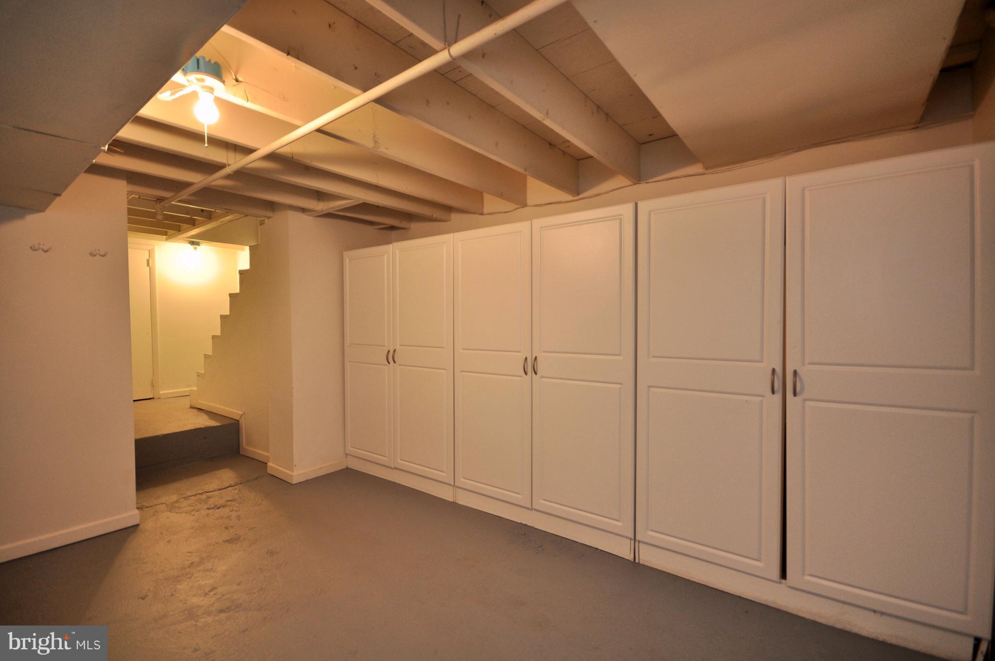 1200 Riverside Avenue Baltimore, MD 21230 - Photo 29 of 30 a view of an empty room