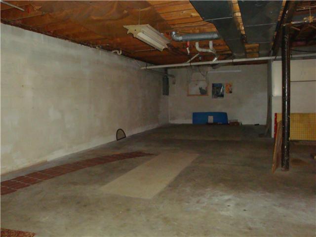 8550 North Troy Road Greenfield, IN 46140 - Photo 13 of 14 Gallery Image 13