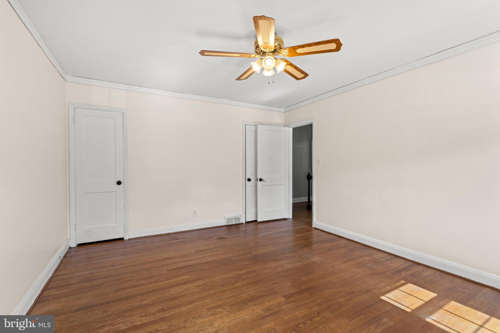 1855 Edgewood Road Towson, MD 21286 - Photo 15 of 29 Bright and airy room with charm.