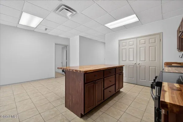 $2,500 | 54 Freemans Bridge Road, Unit 54B, Glenville, NY 12302