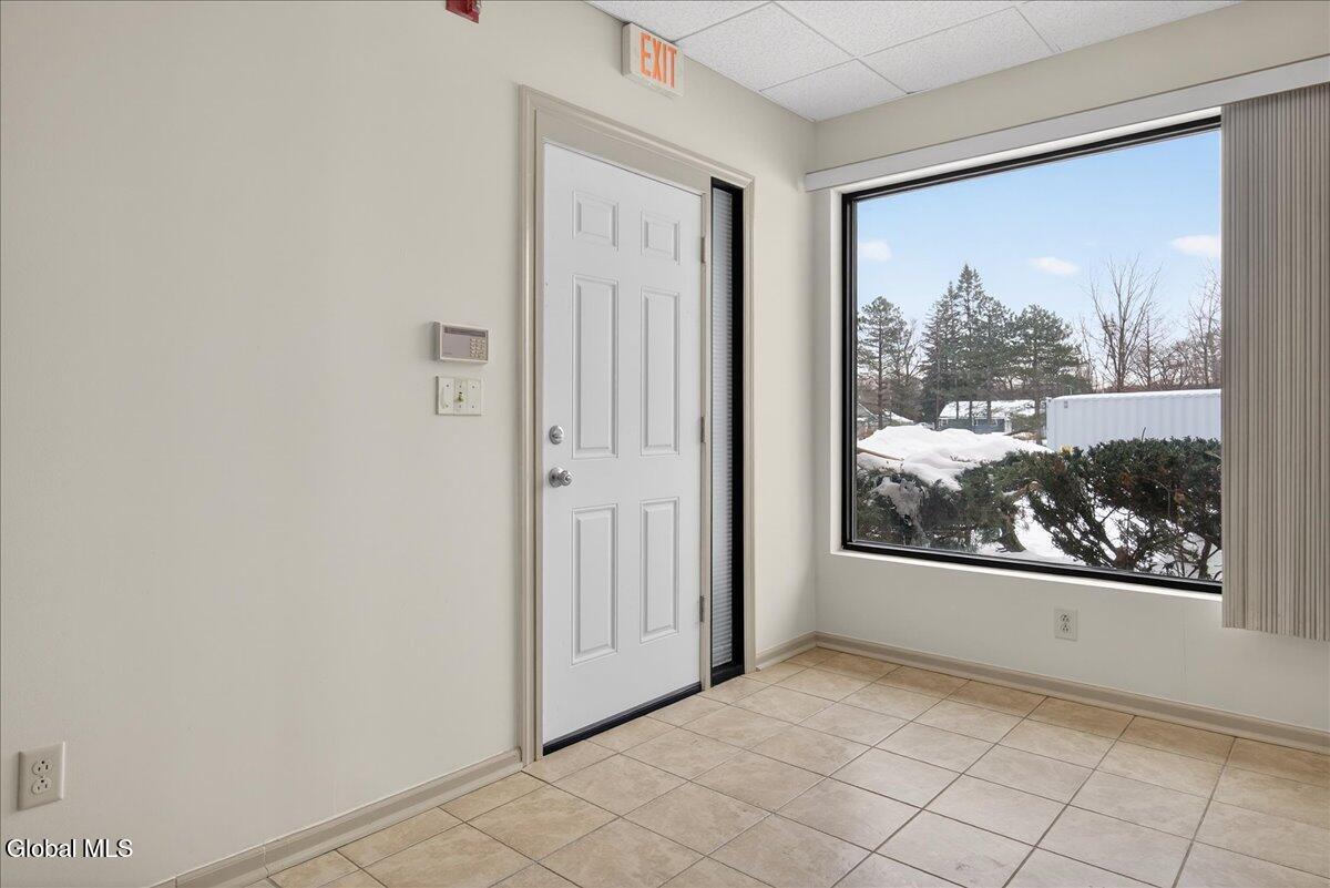 54 Freemans Bridge Road, Unit 54B Glenville, NY 12302 - Photo 7 of 24 06-54 Freemans Bridge Rd-6