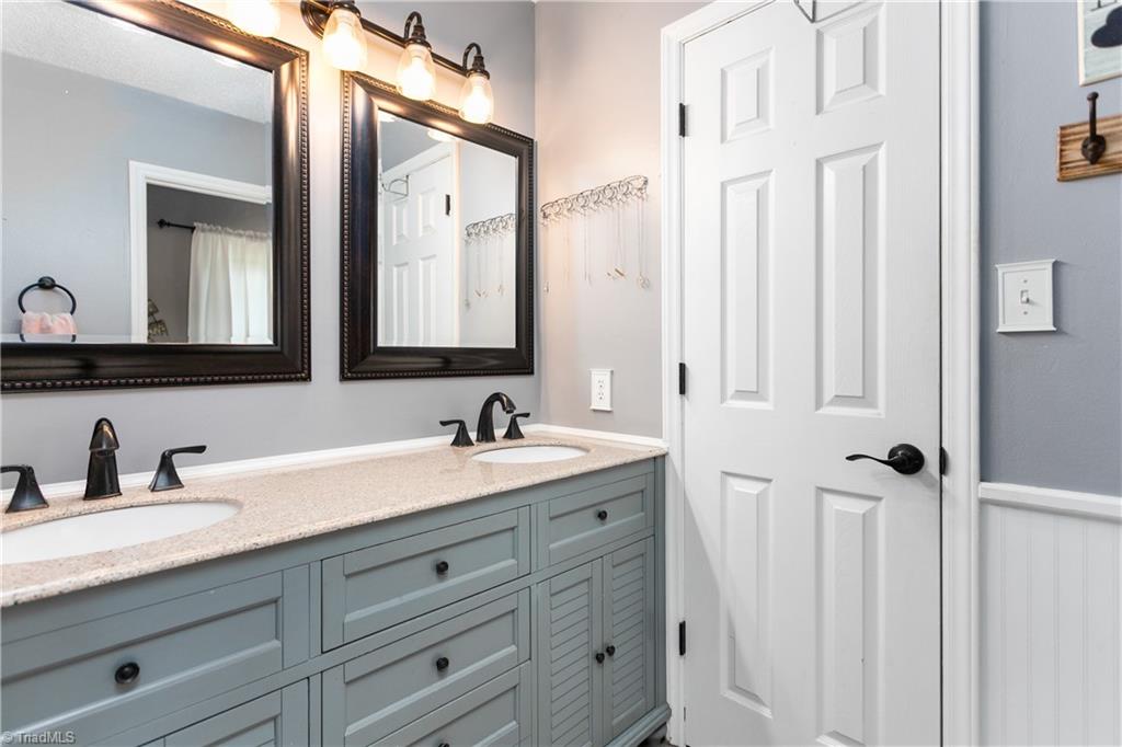 7105 Harper Ridge Court Oak Ridge, NC 27310 - Photo 13 of 23