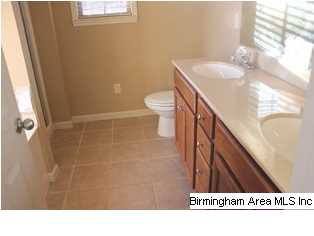 248 Queens Gate Alabaster, AL 35114 - Photo 9 of 23