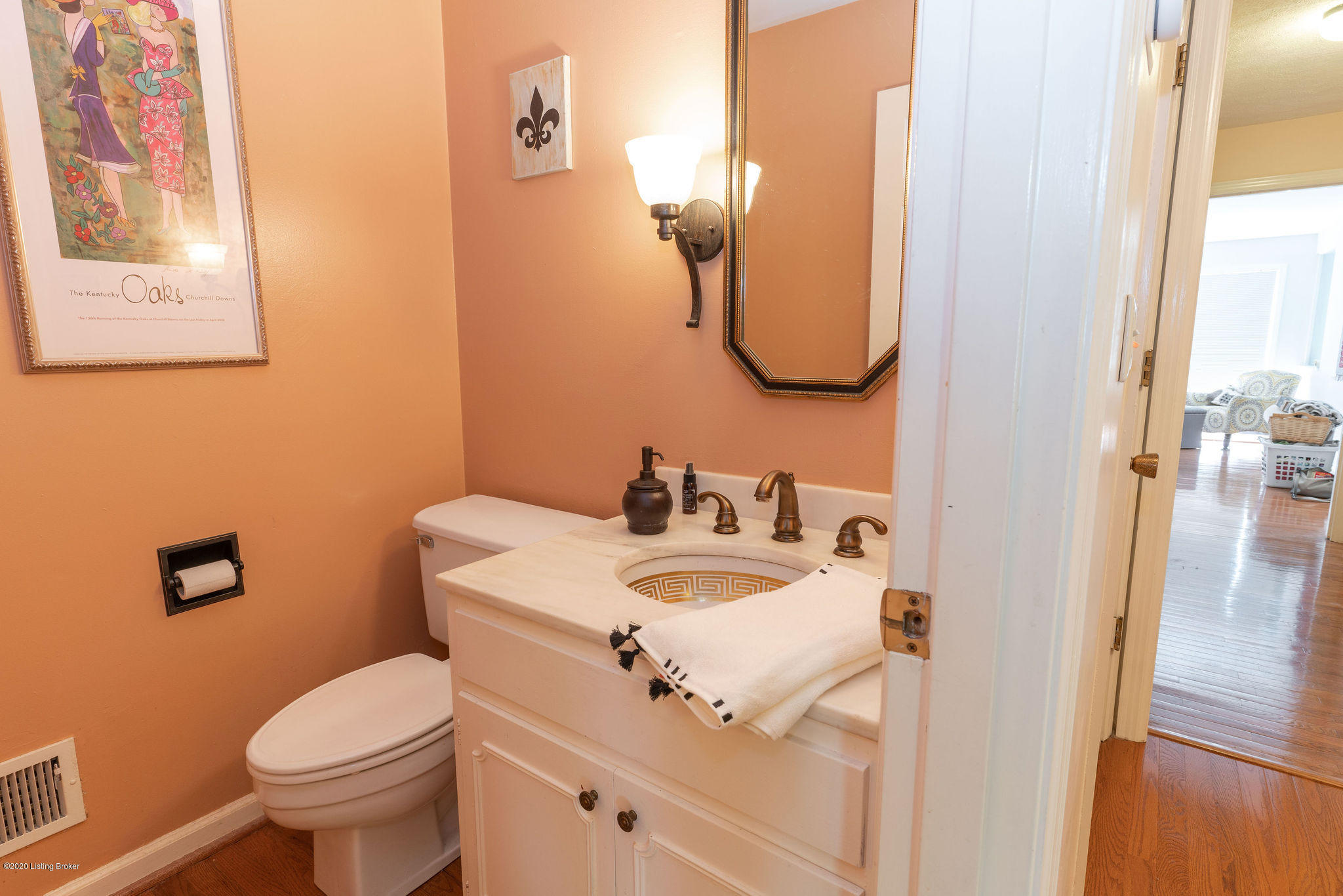 2405 Tuckaho Road Louisville, KY 40207 - Photo 30 of 51 Half Bath