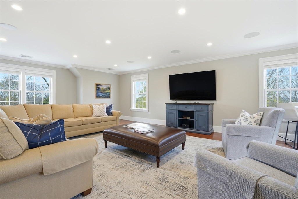 21 Chadbourne Road Lexington, MA 02421 - Photo 22 of 39