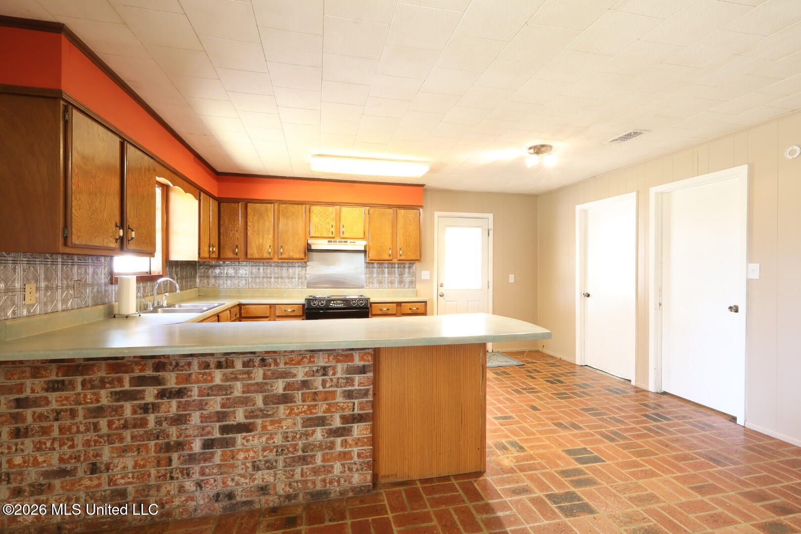 7521 Townsite Road Moss Point, MS 39562 - Photo 7 of 28 IMG_0363