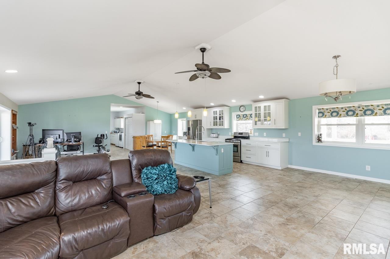 3101 Sheridan Road Pekin, IL 61554 - Photo 24 of 45 Gallery Image 24