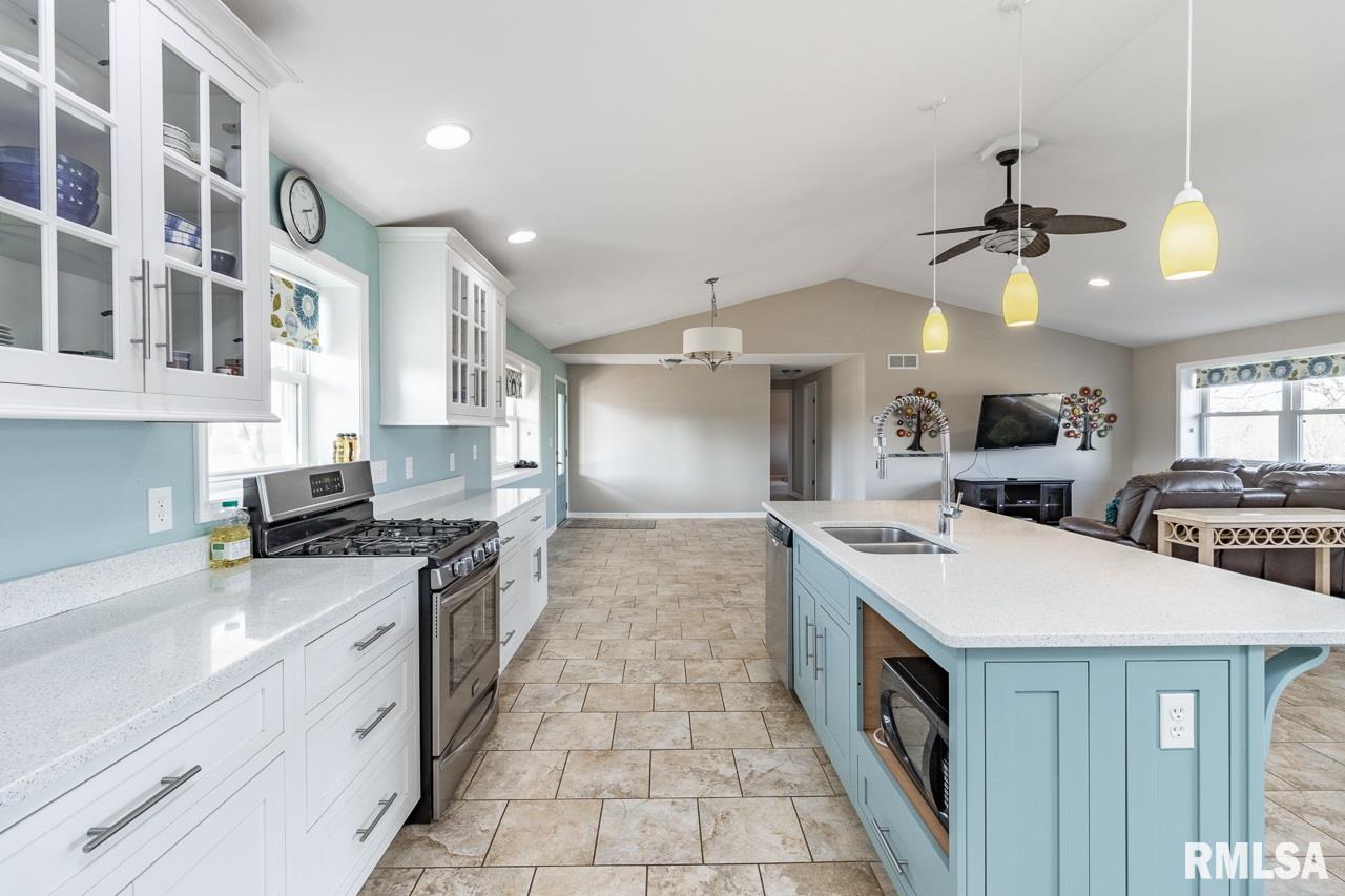 3101 Sheridan Road Pekin, IL 61554 - Photo 28 of 45 Gallery Image 28