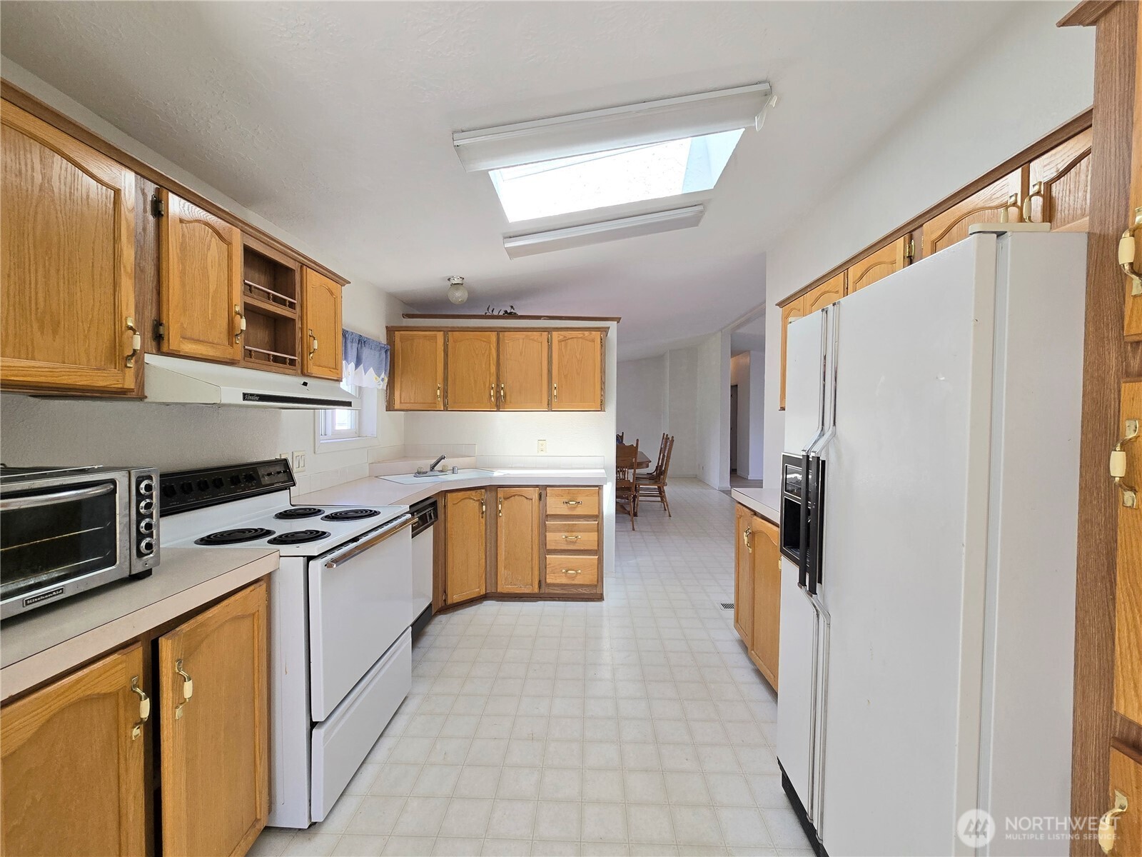 207 Old Hill Road Aberdeen, WA 98520 - Photo 9 of 36 Gallery Image 9