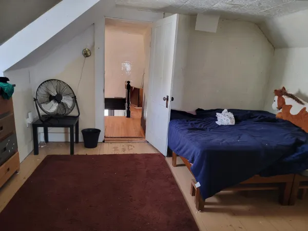 $129,000 | 900 Main Street, Calais, ME 04619