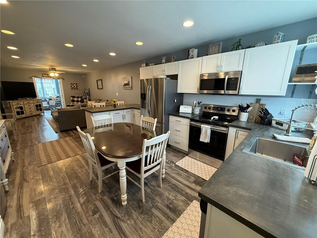 908 Evergreen Road Pittsburgh, PA 15209 - Photo 15 of 50