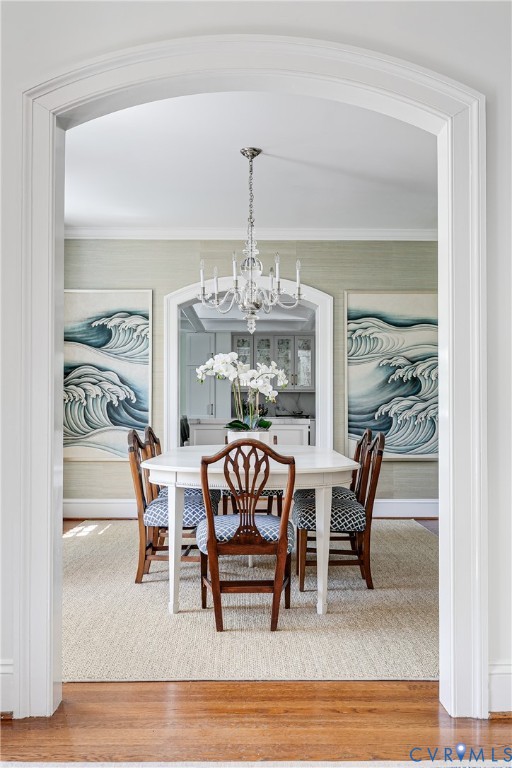 4306 Dover Road Richmond, VA 23221 - Photo 14 of 56 Arched cased opening