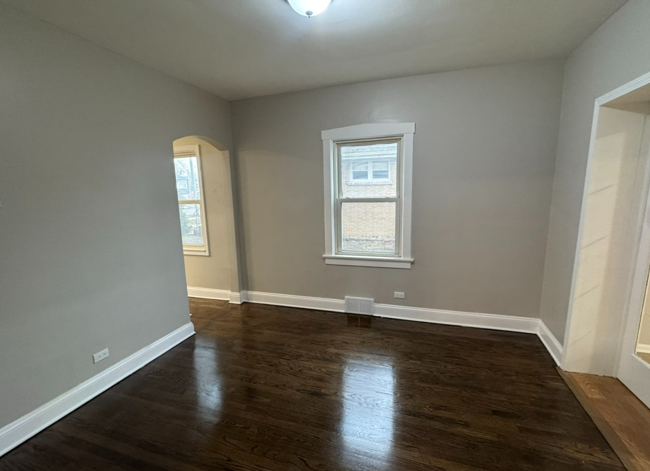3926 147th Place Midlothian, IL 60445 - Photo 7 of 15