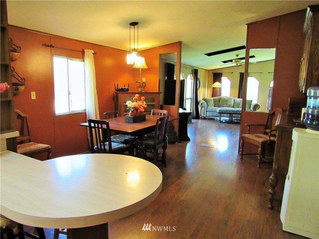1140 Stella Road Longview, WA 98632 - Photo 5 of 15