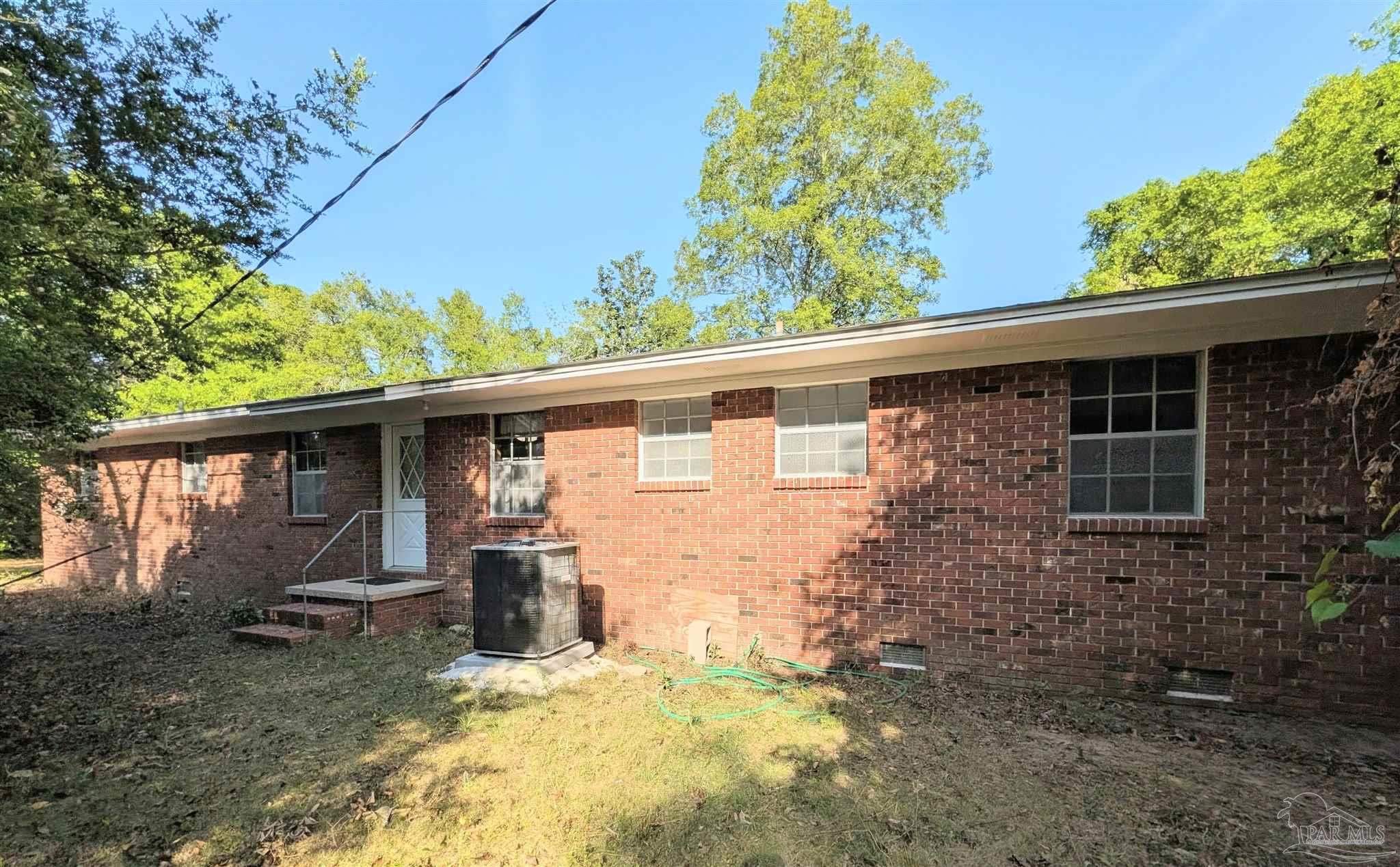 8733 Rebel Road Pensacola, FL 32526 - Photo 20 of 33