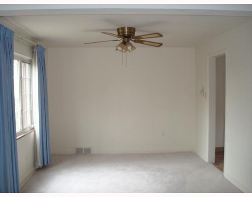 518 Haverhill Road Pittsburgh, PA 15228 - Photo 3 of 8 Dining Room.